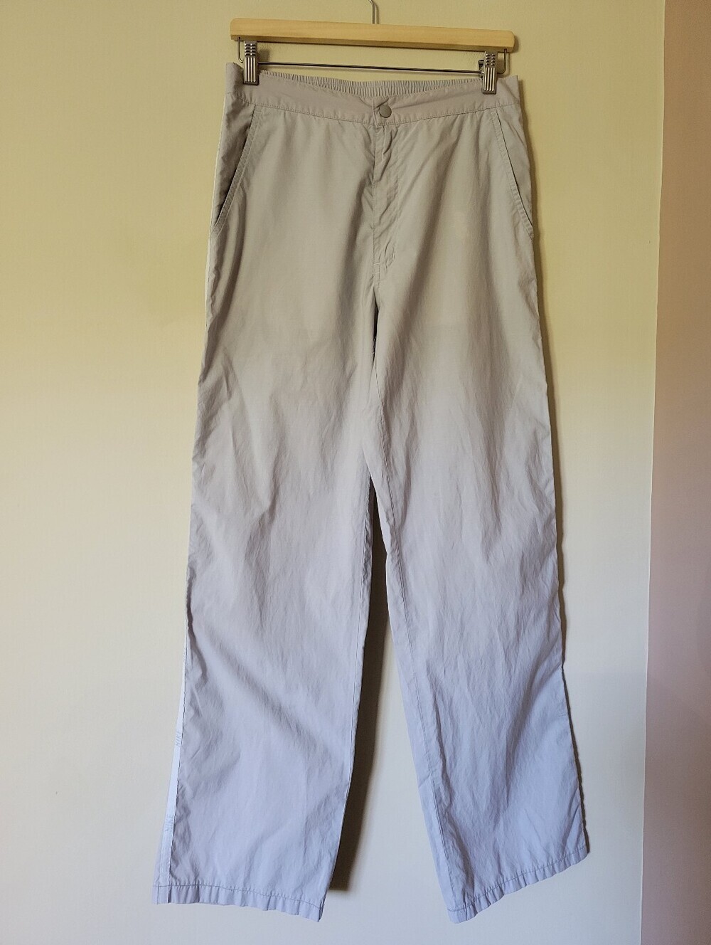 Vintage 90s Nike Women's Retro Track Pants Hiking Outdoor Grey Size Medium